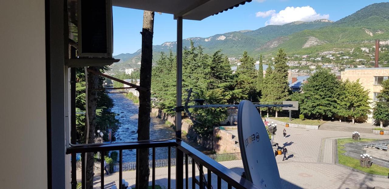 Ruzan Hotel Ijevan Dış mekan fotoğraf