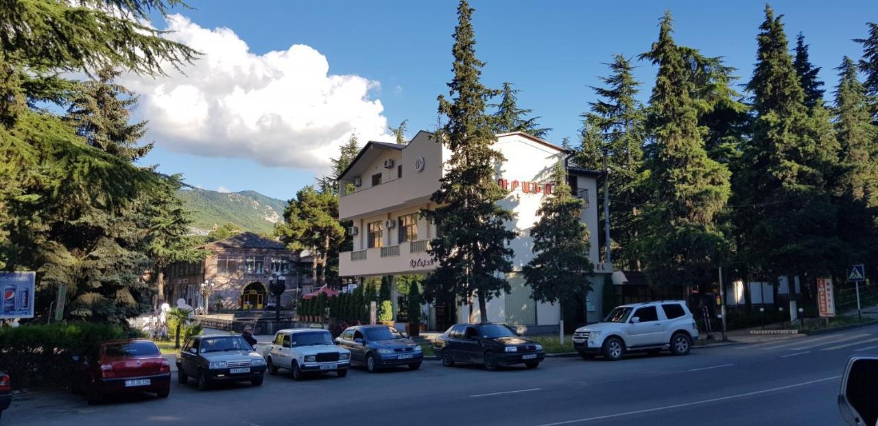 Ruzan Hotel Ijevan Dış mekan fotoğraf