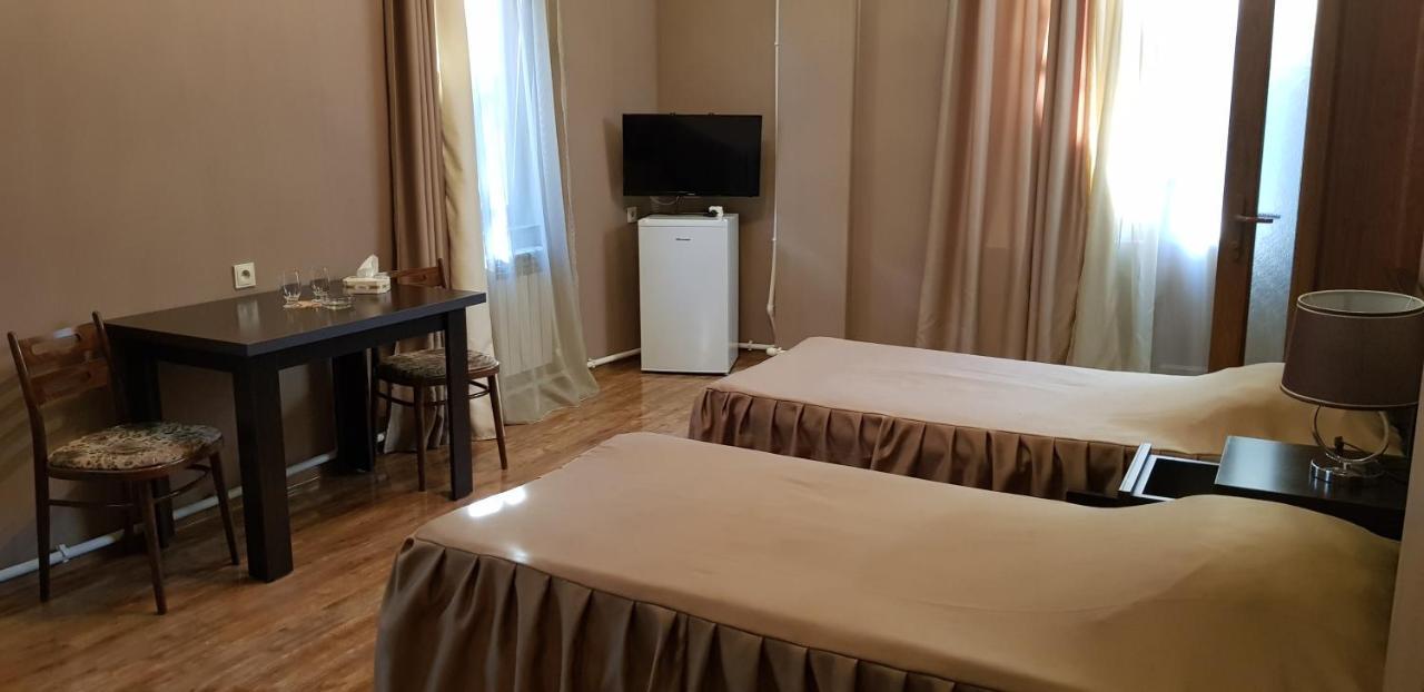 Ruzan Hotel Ijevan Dış mekan fotoğraf