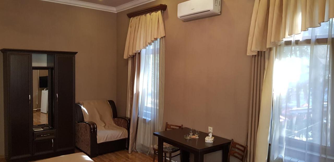 Ruzan Hotel Ijevan Dış mekan fotoğraf