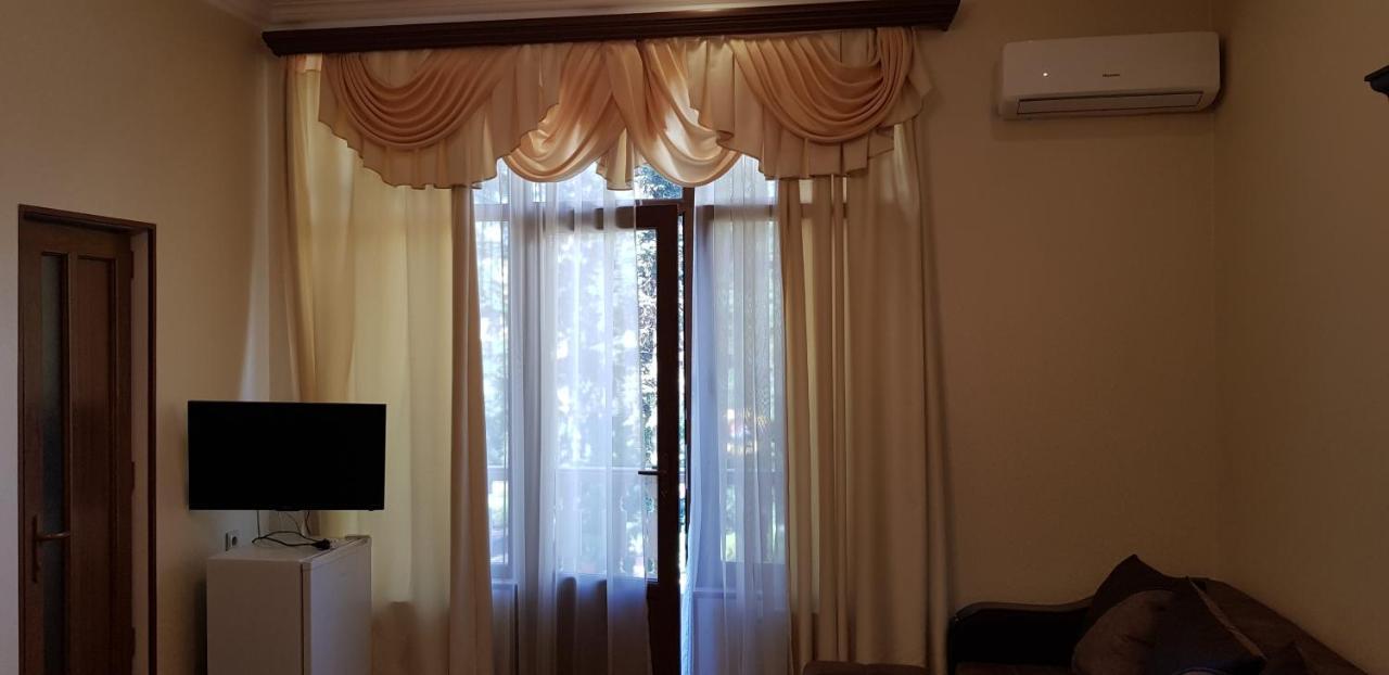 Ruzan Hotel Ijevan Dış mekan fotoğraf