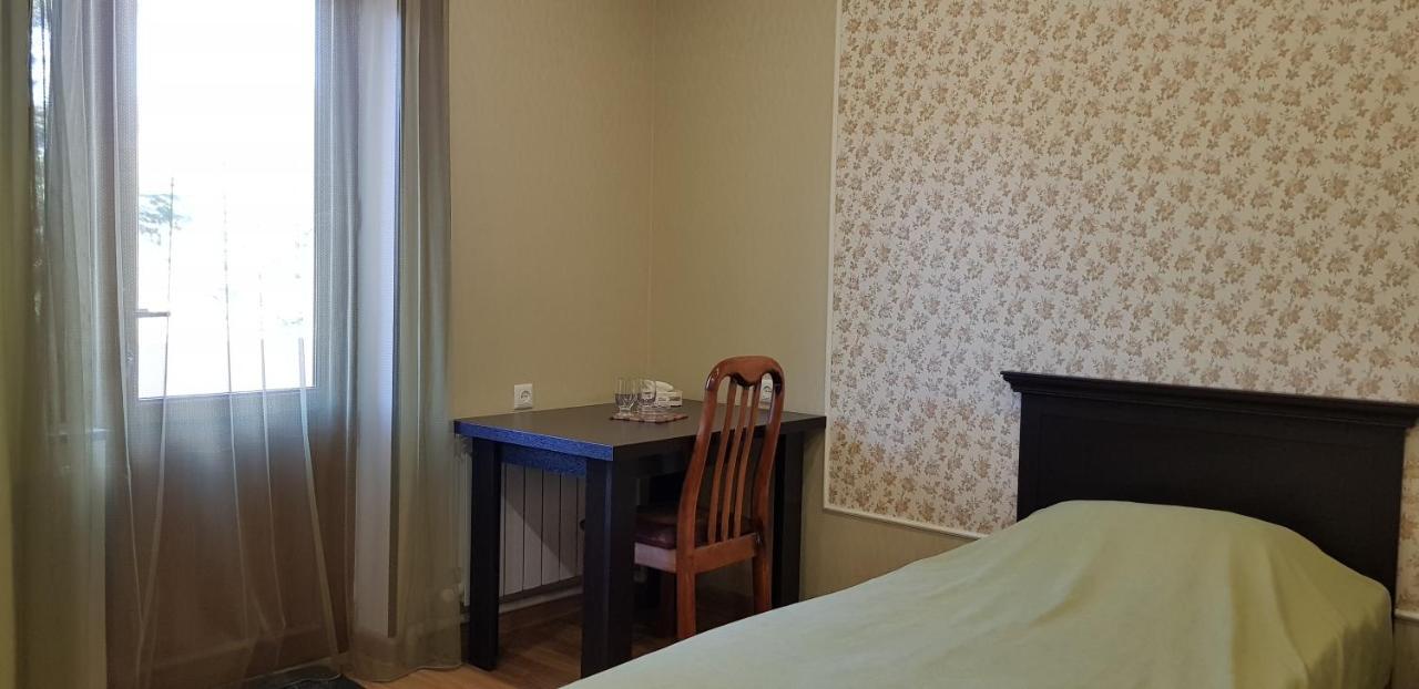 Ruzan Hotel Ijevan Dış mekan fotoğraf