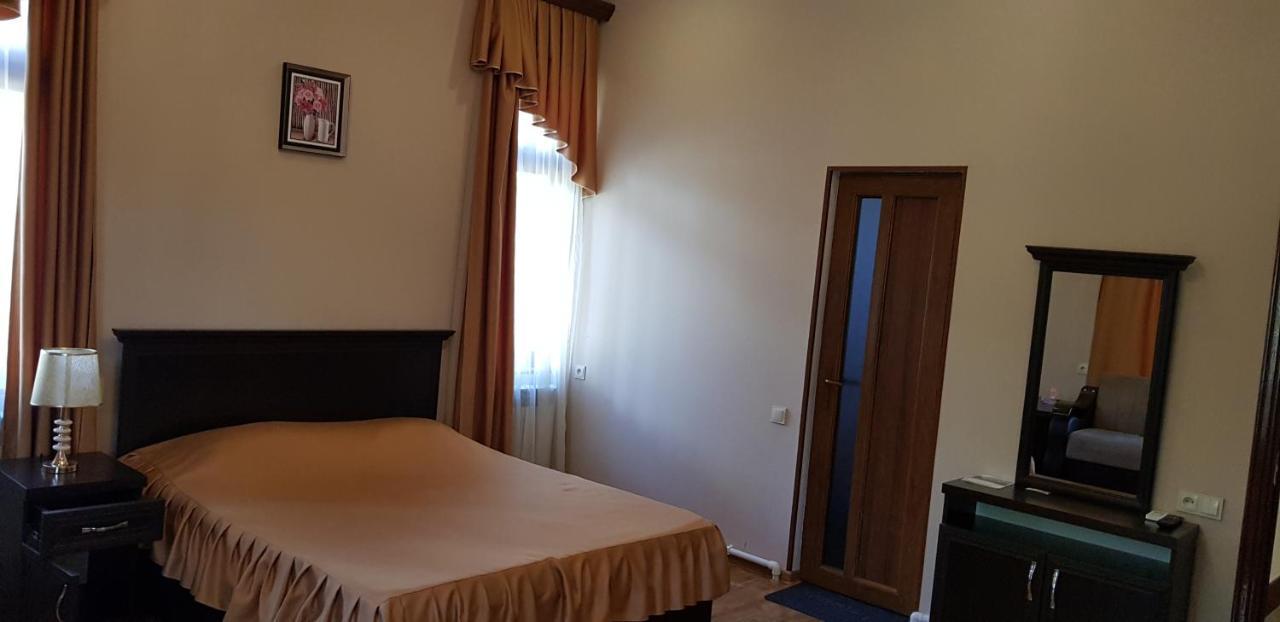 Ruzan Hotel Ijevan Dış mekan fotoğraf