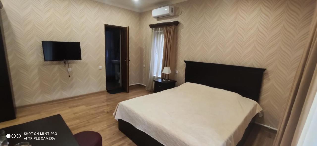 Ruzan Hotel Ijevan Dış mekan fotoğraf